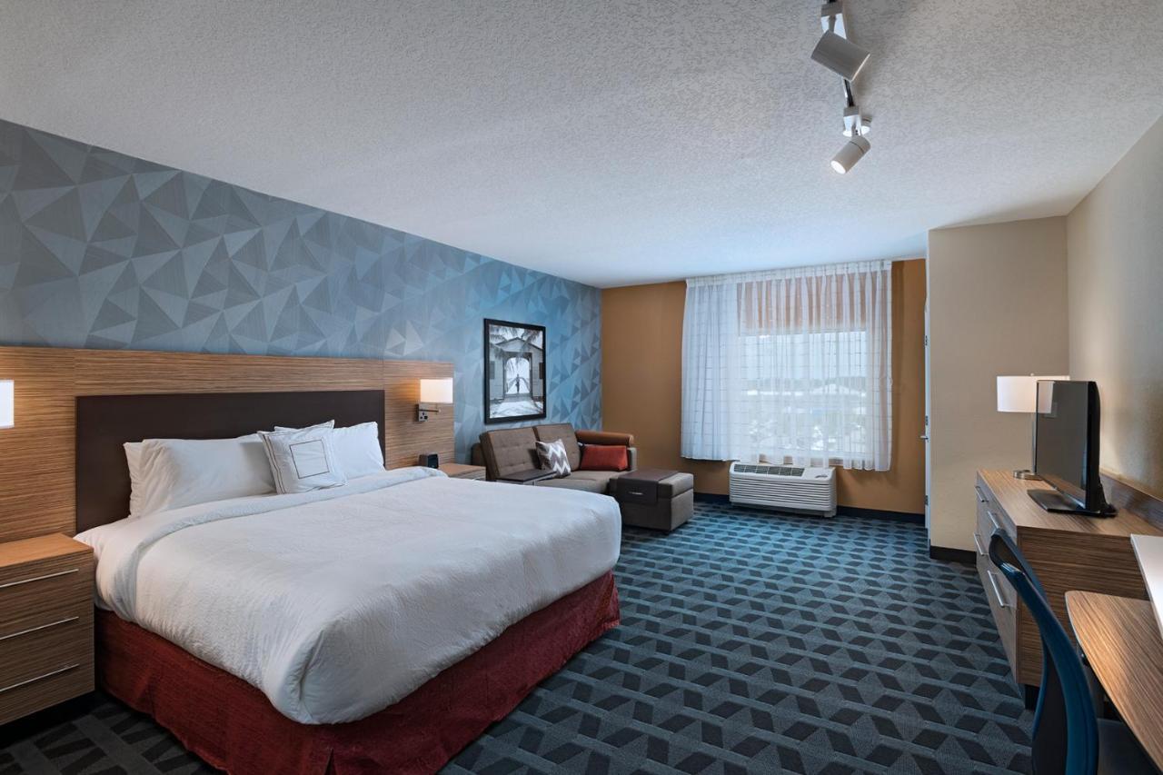 Towneplace Suites By Marriott Naples Vineyards Exterior foto